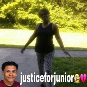 Meet your Posher, Margo